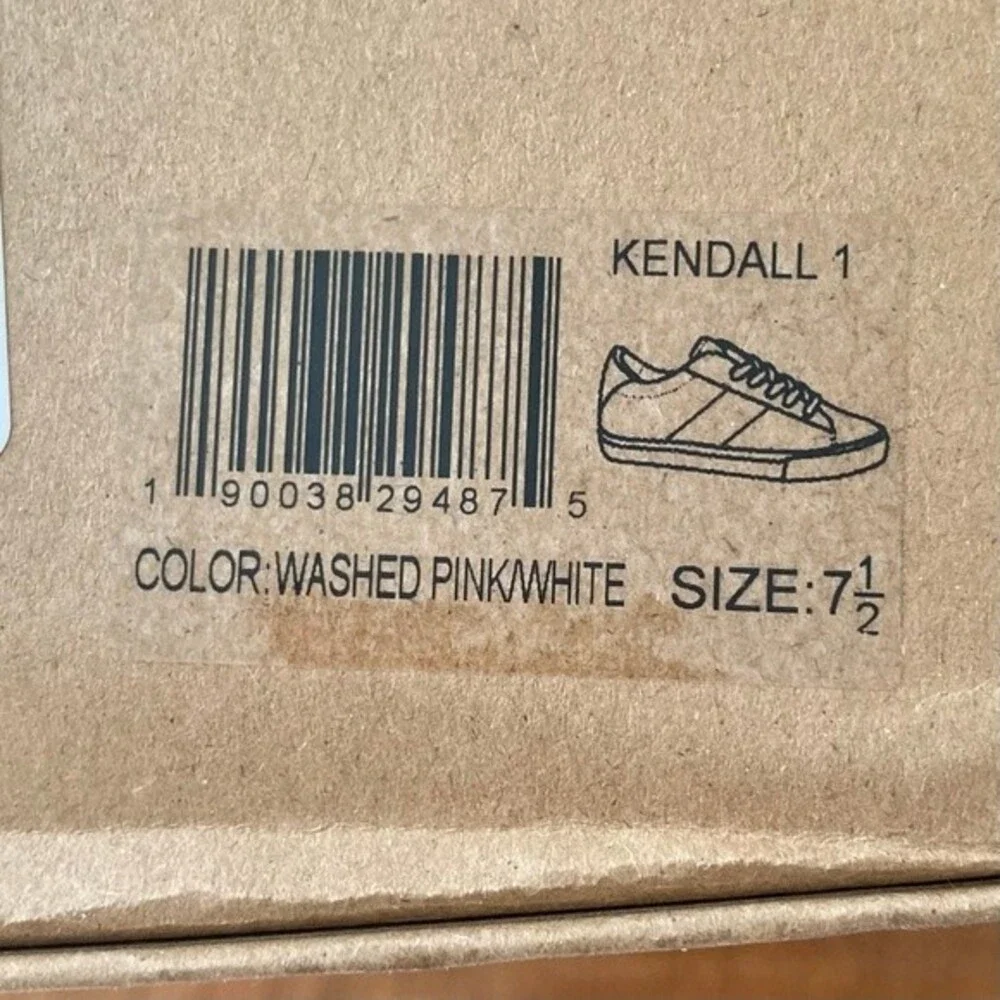 NEW Vintage Havana Kendall Washed Pink White Tennis Shoe Sneakers Size 7.5